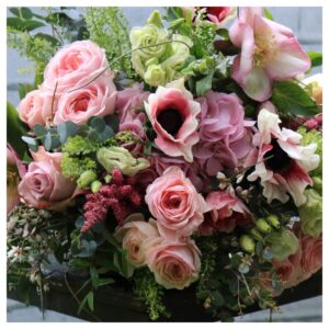 Blushing romance Valentines Day flowers delivered in Kent by Pesh Flowers